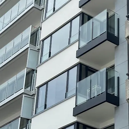 Διαμέρισμα Volledig Gerenoveerd Met Zeezicht *