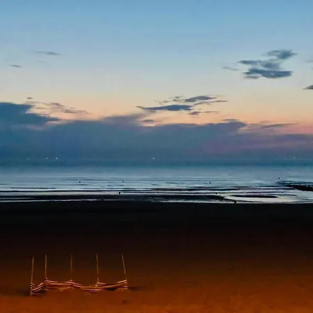 Volledig Gerenoveerd Met Zeezicht Appartamento